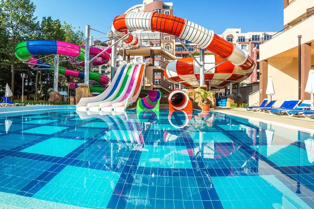 water-park-water-park