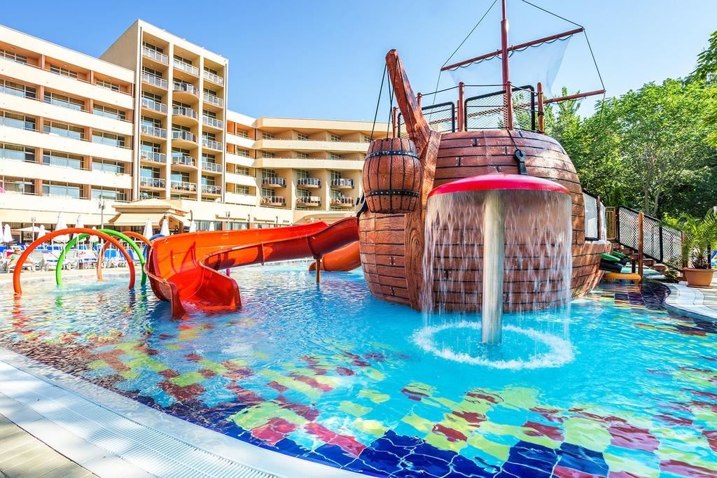 water-park-water-park
