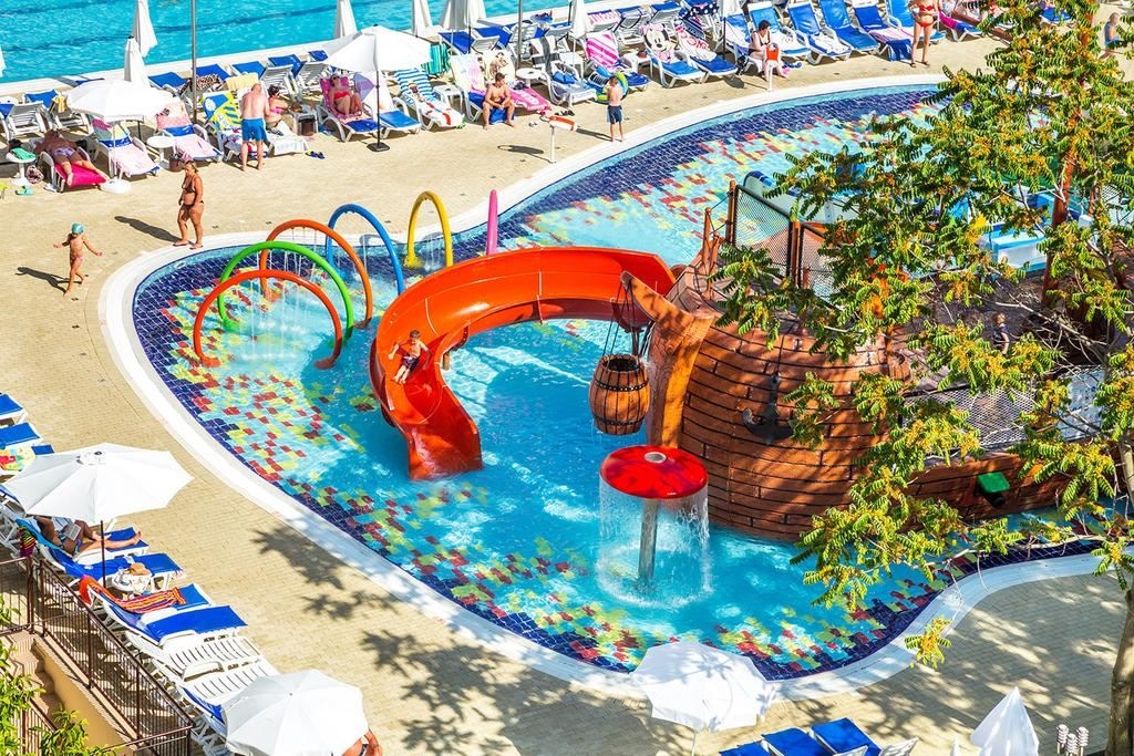 water-park-water-park
