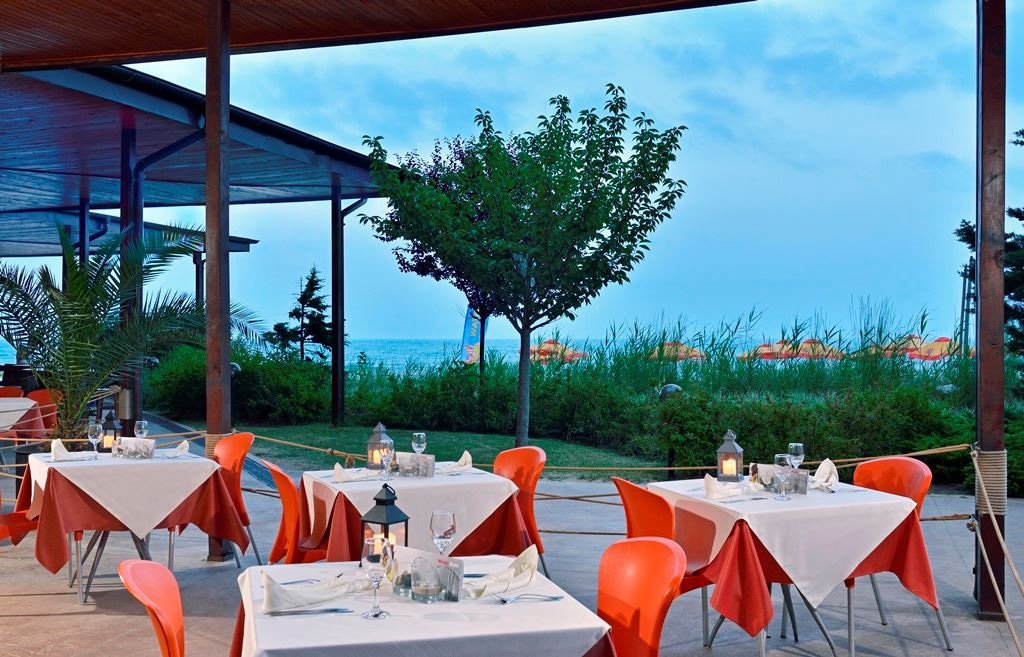restaurants-paninoteca-luna