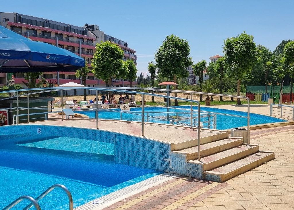 pools-pools