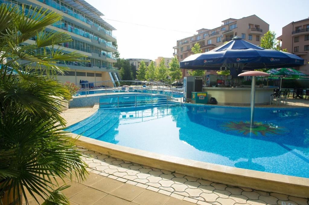 pools-pools
