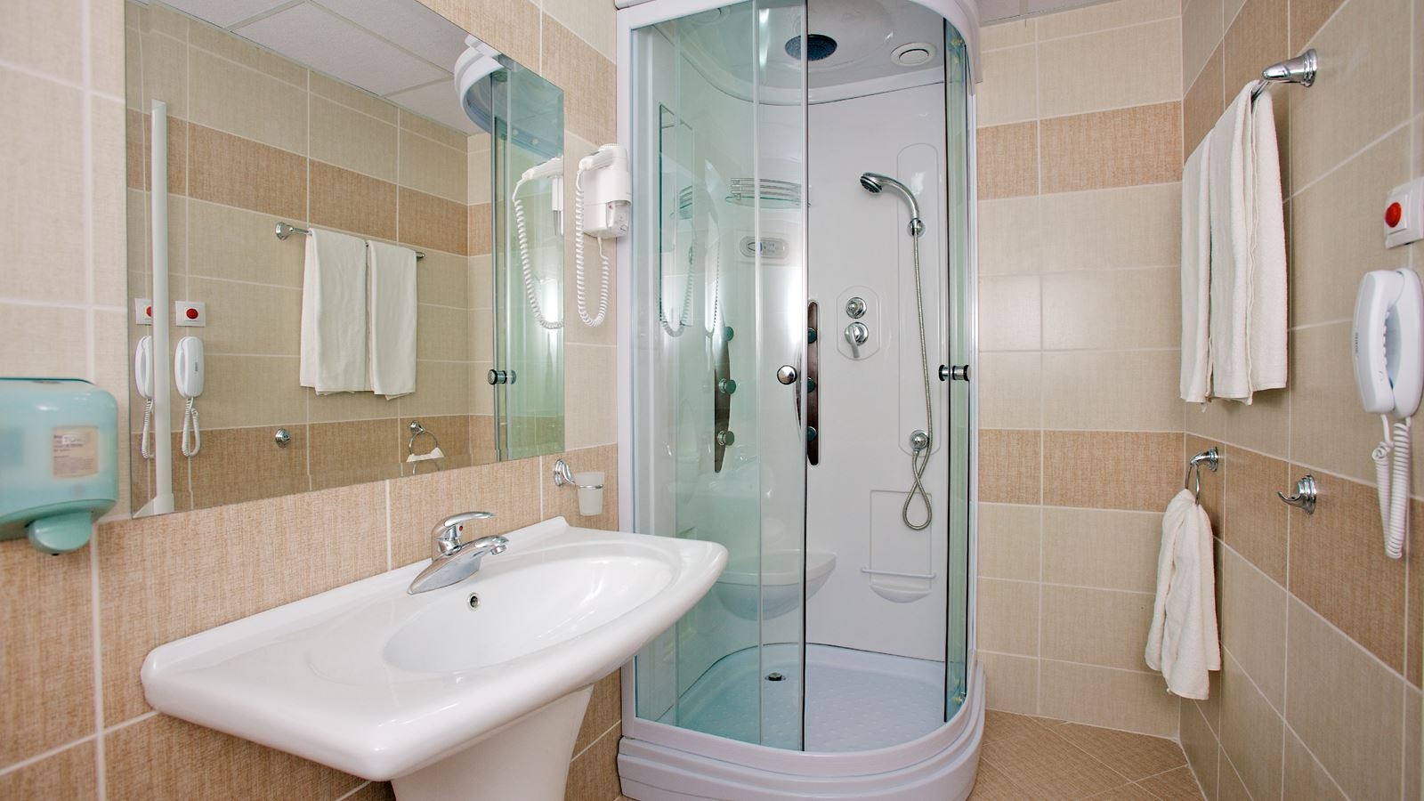 rooms-double-room