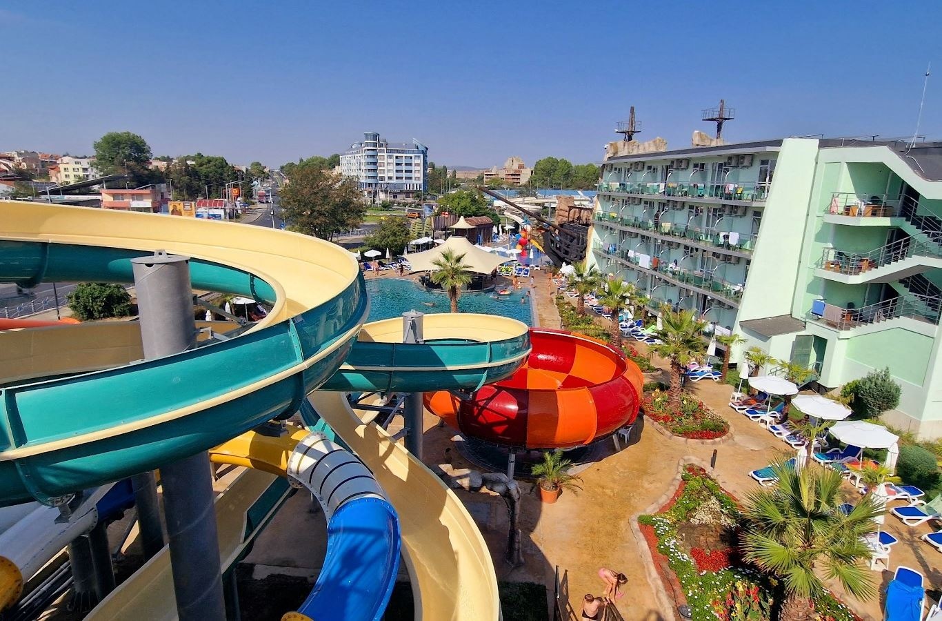 water-park-water-park