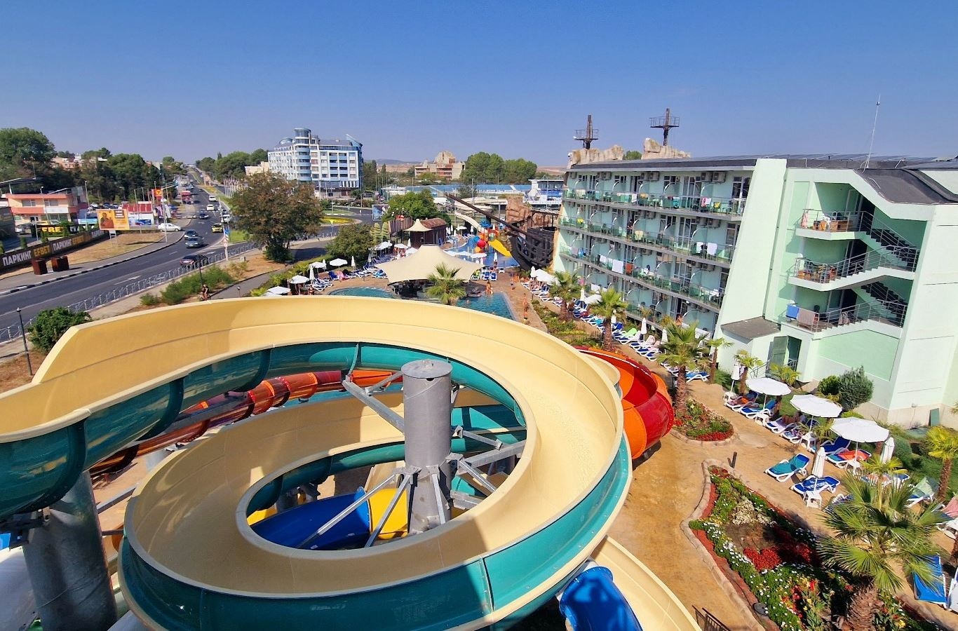 water-park-water-park