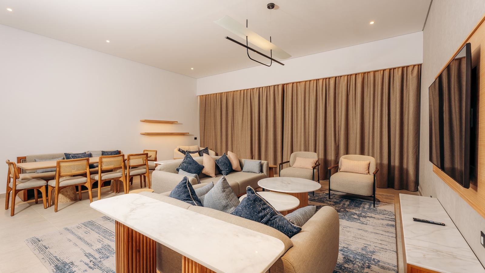 rooms-royal-villa