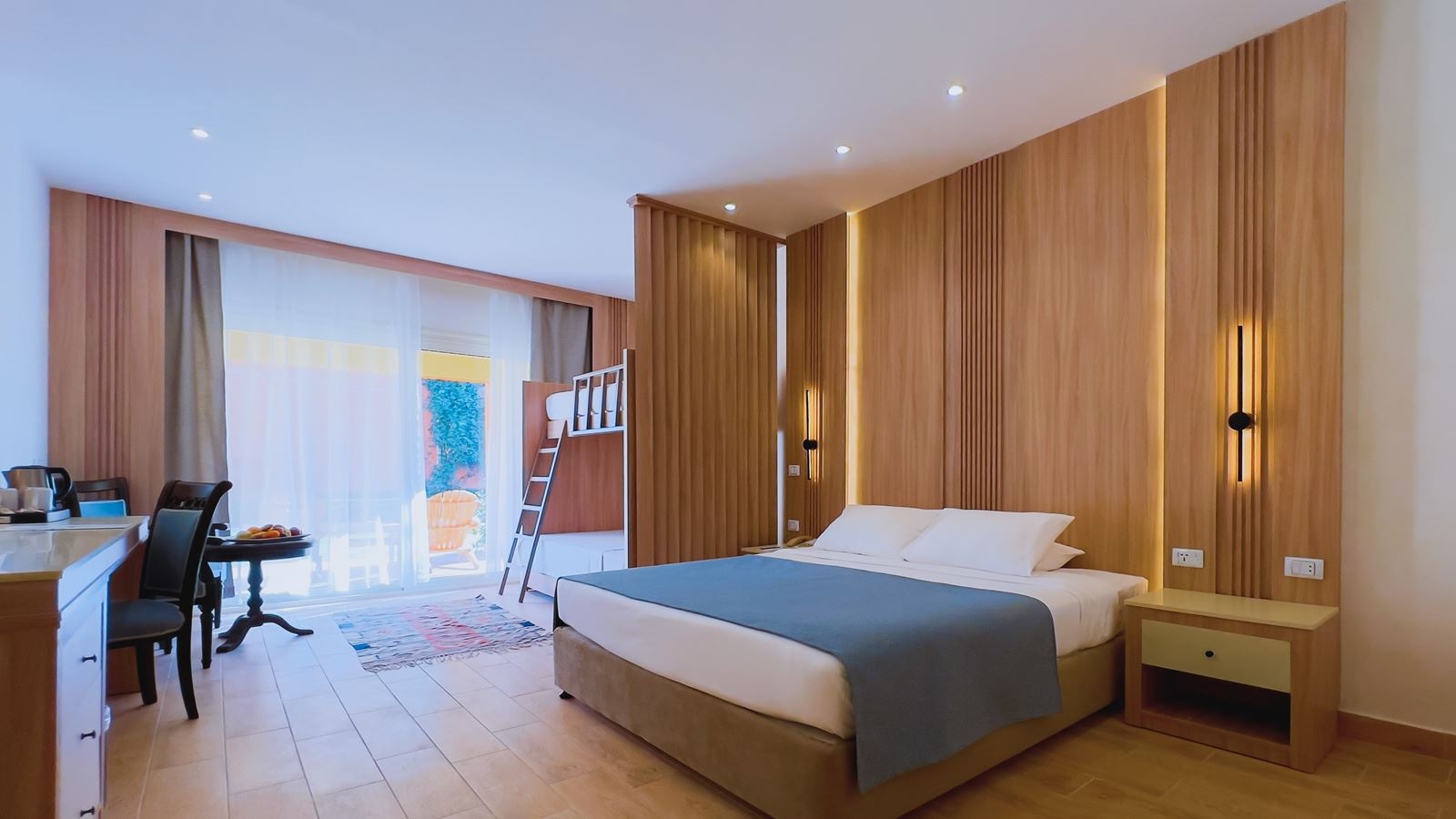 rooms-family-select-bunk-bed-garden-view