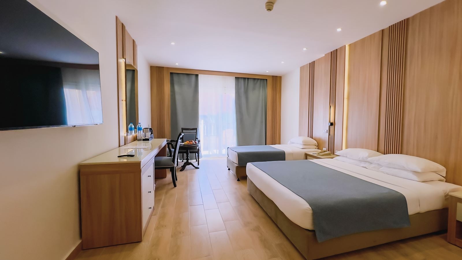 rooms-executive-room-garden-view
