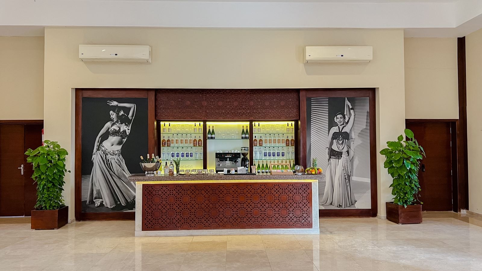 bars-lobby-bar