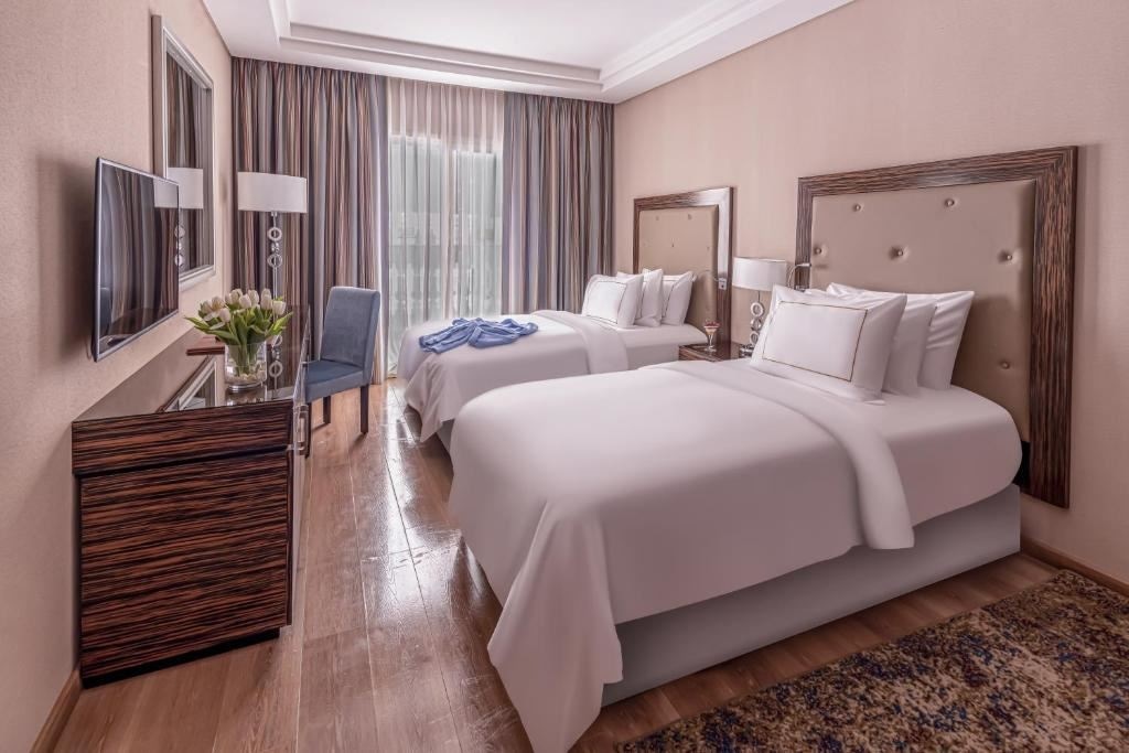 rooms-aqua-superior-suite--second-line