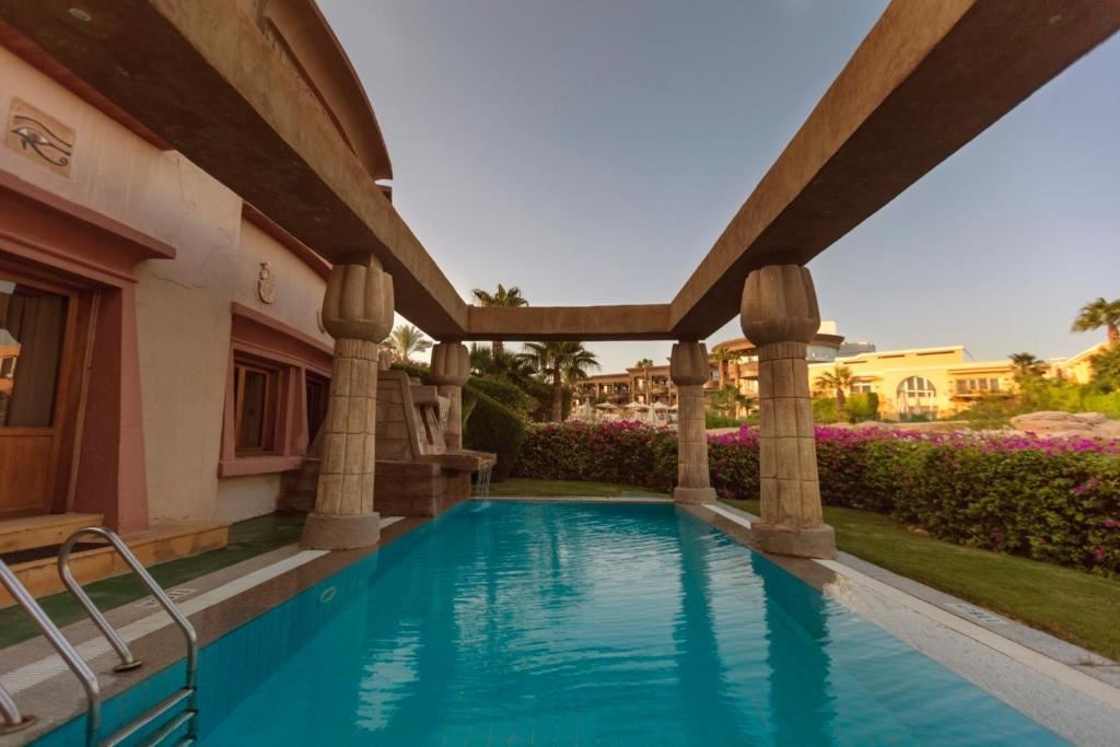 rooms-villa-queen-cleopatra