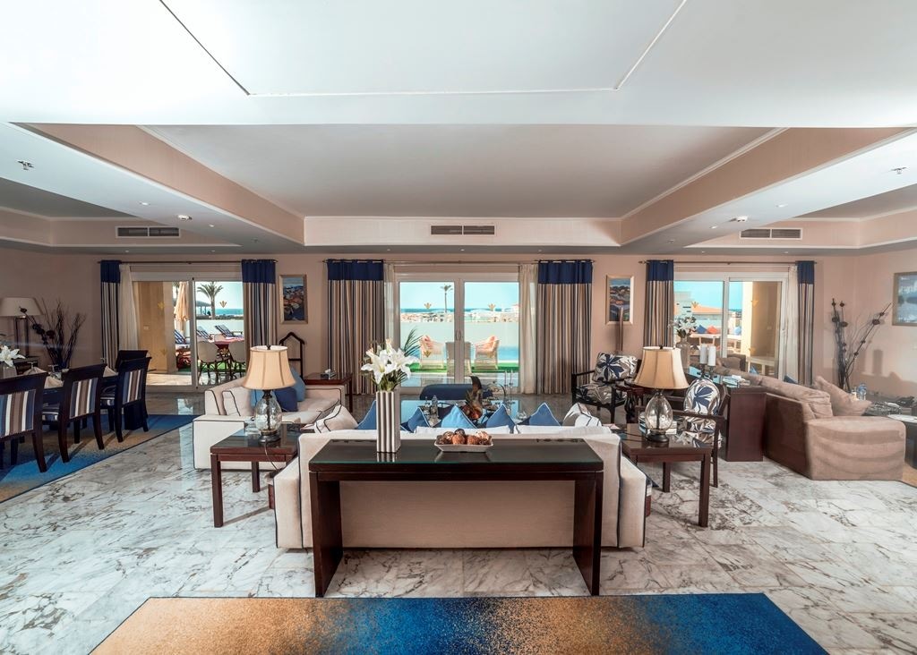 rooms-royal-suite
