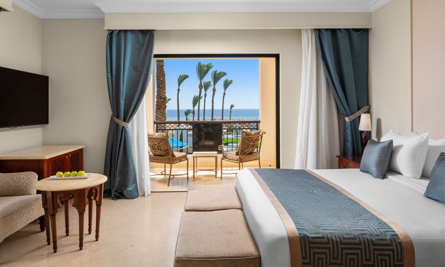 rooms-family-interleading-room-sea-view