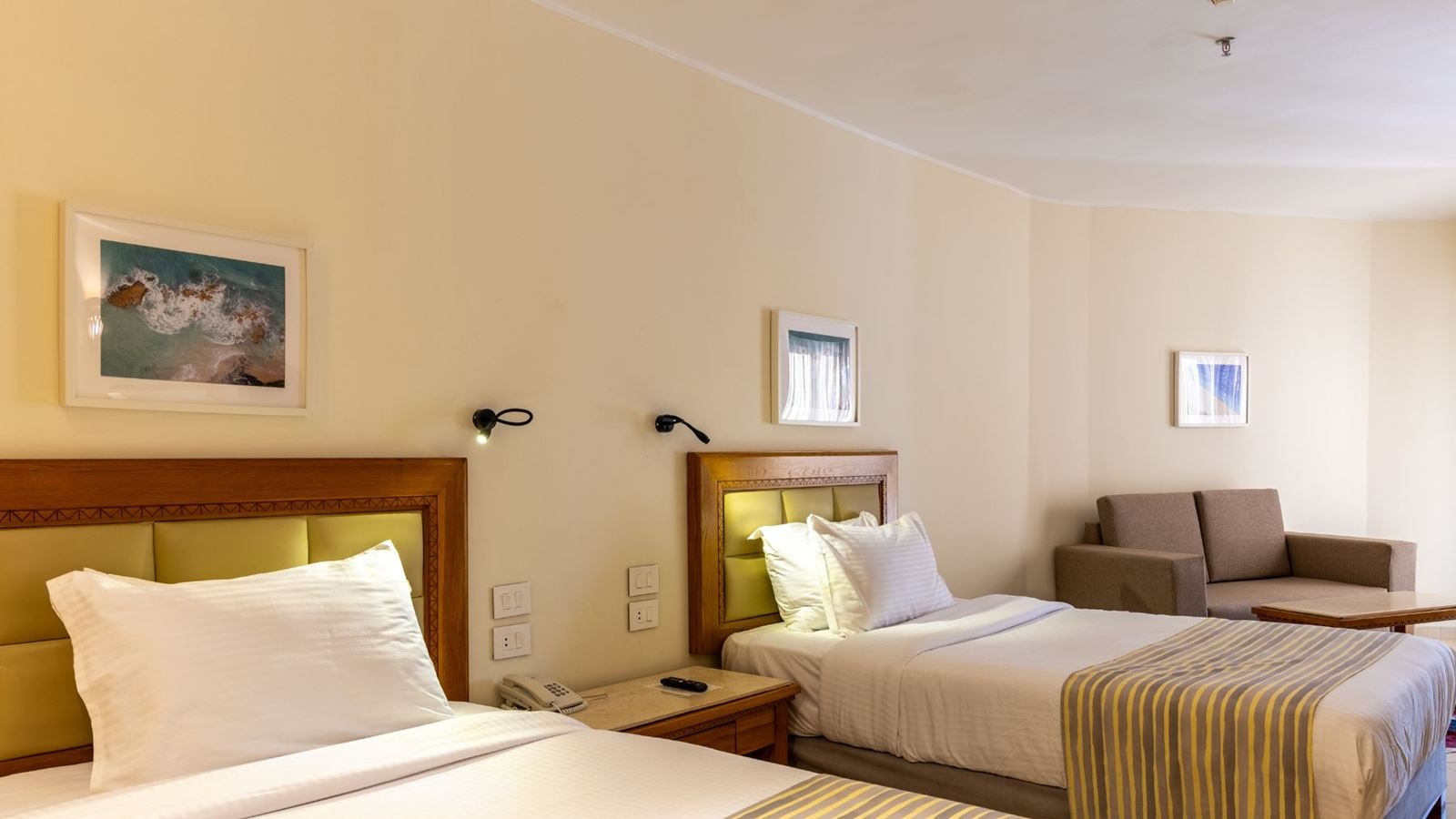 rooms-room-family