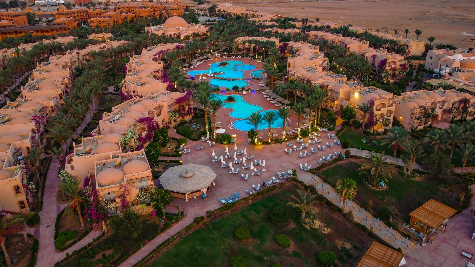 bars-dream-pool-bar
