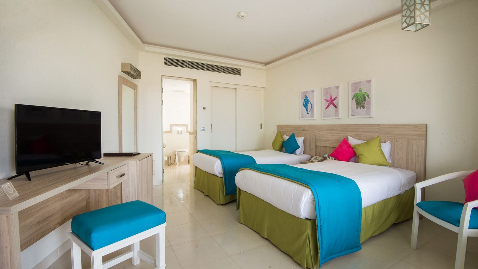 rooms-standard-room
