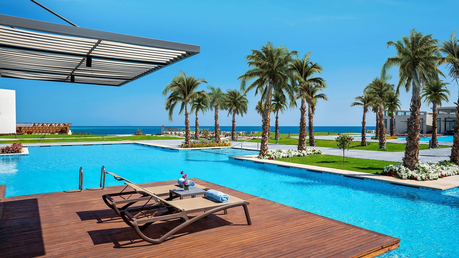 rooms-pool-villa