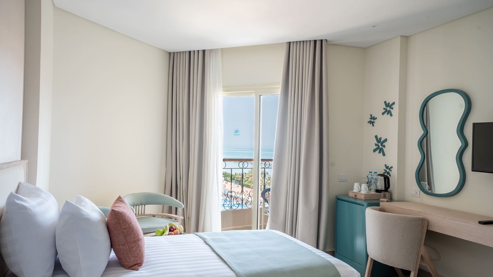 rooms-family-suite-sea-view
