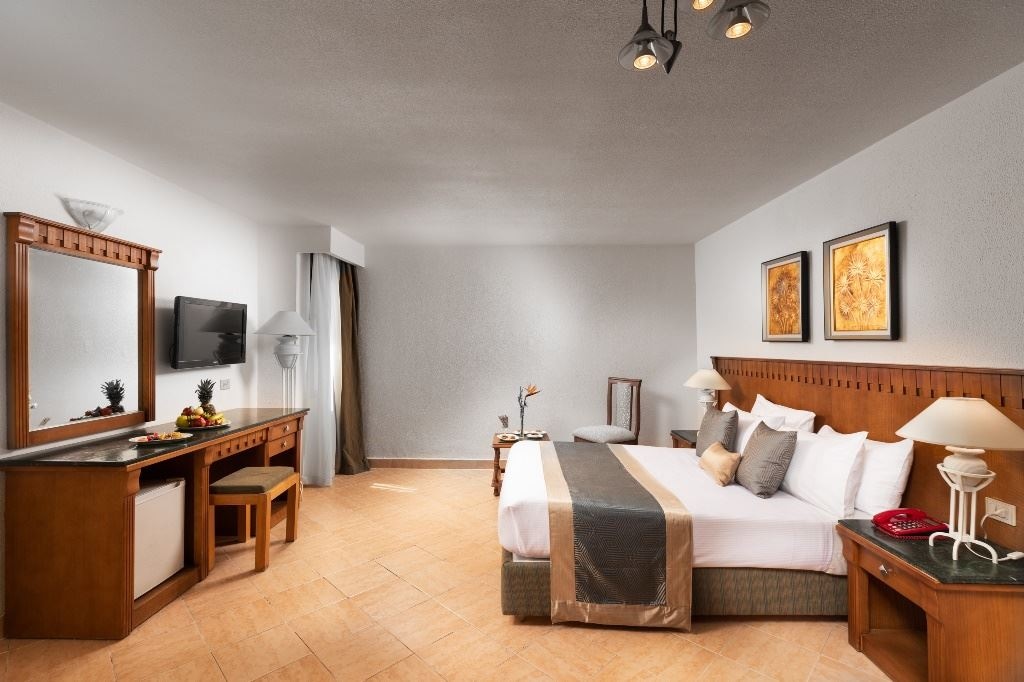 rooms-room-standard-garden-view