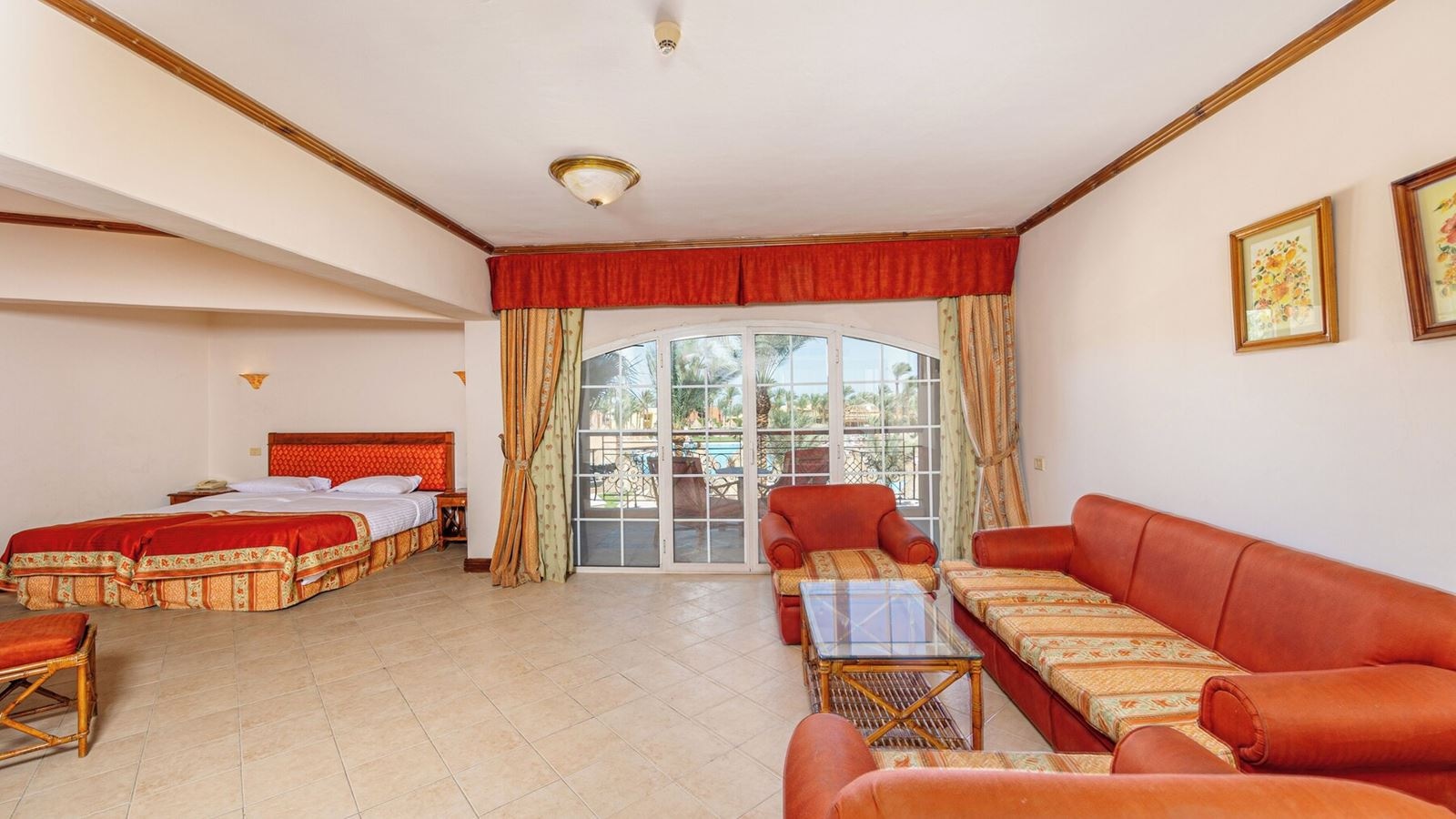 rooms-family-room