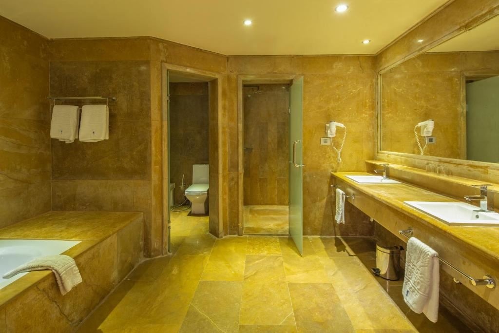 rooms-junior-suite