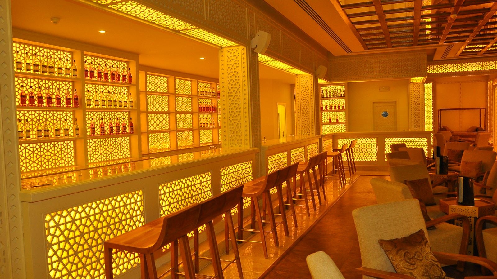 bars-vanilla--lounge-bar