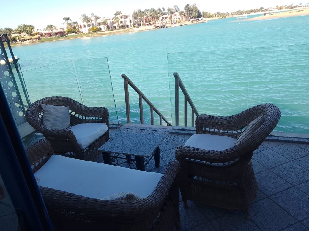 rooms-suite-lagoon-bungalow