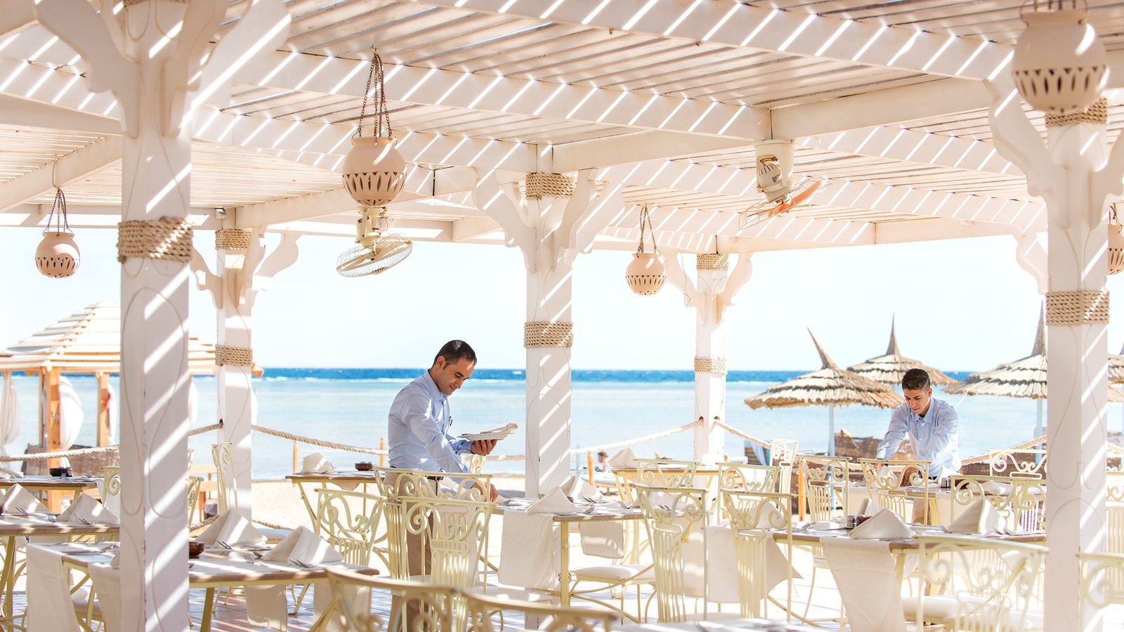 restaurants-seafood-restaurant