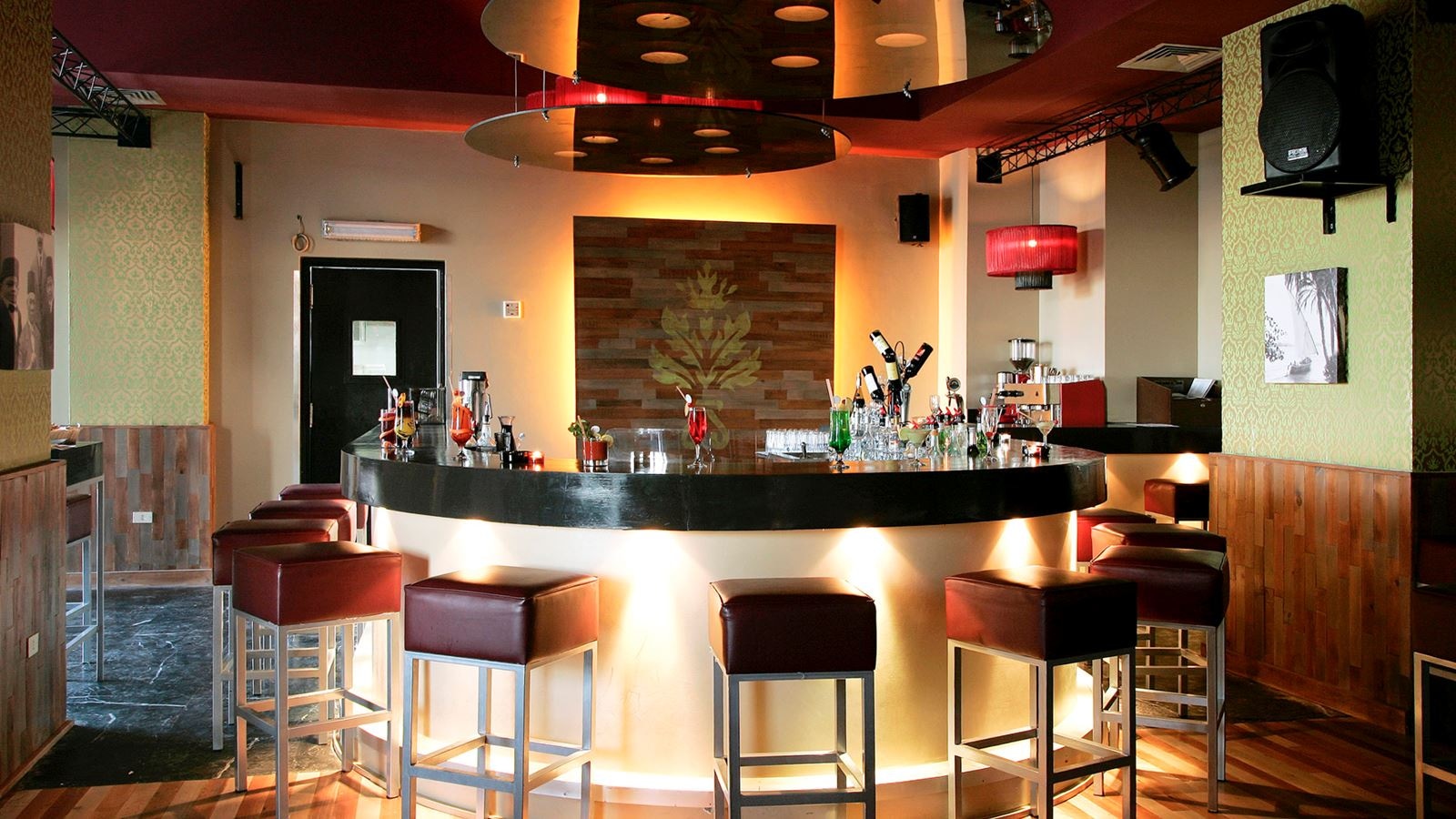 bars-peanuts-bar