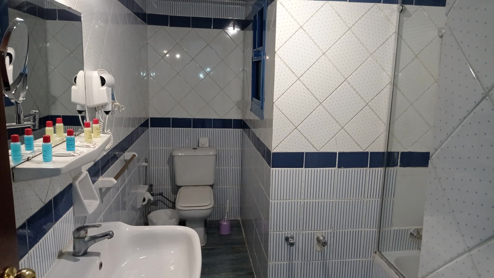 rooms-room-standard