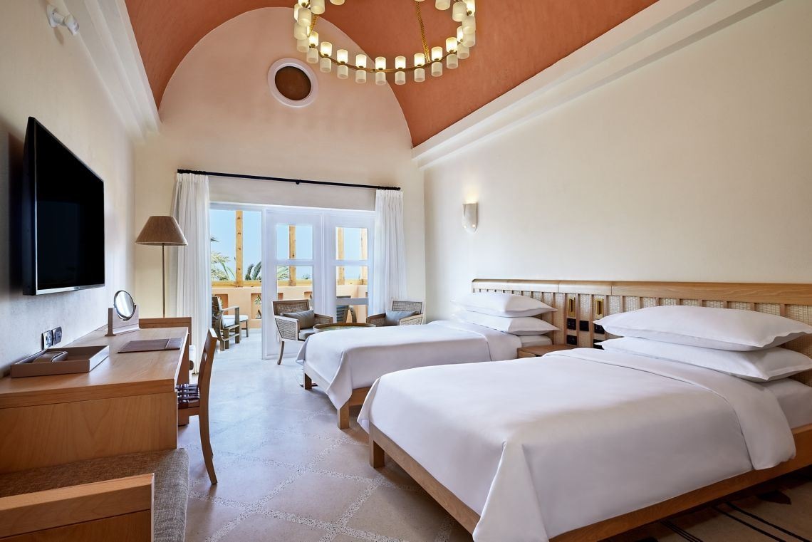 rooms-superior-room
