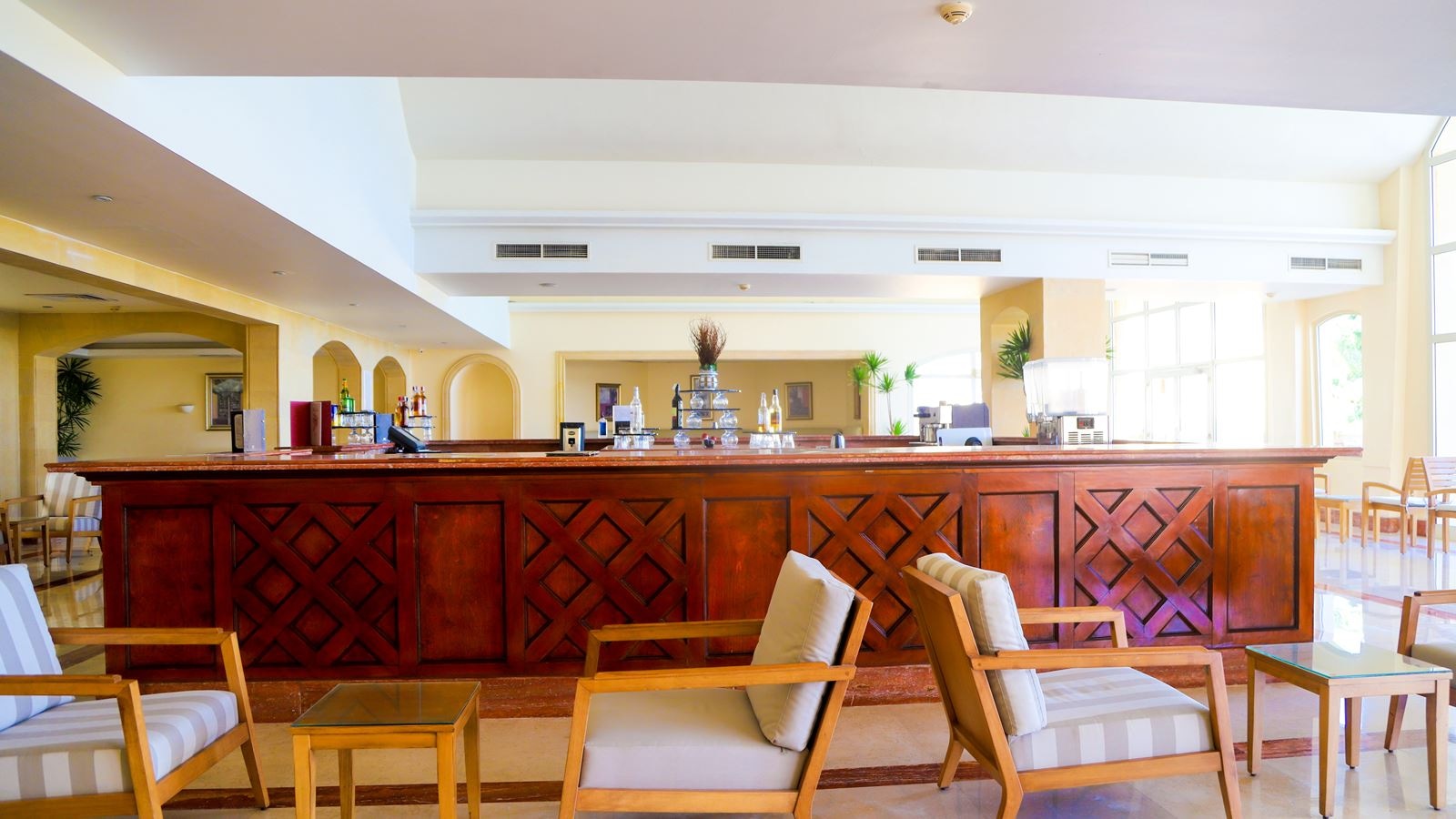 bars-lobby-bar
