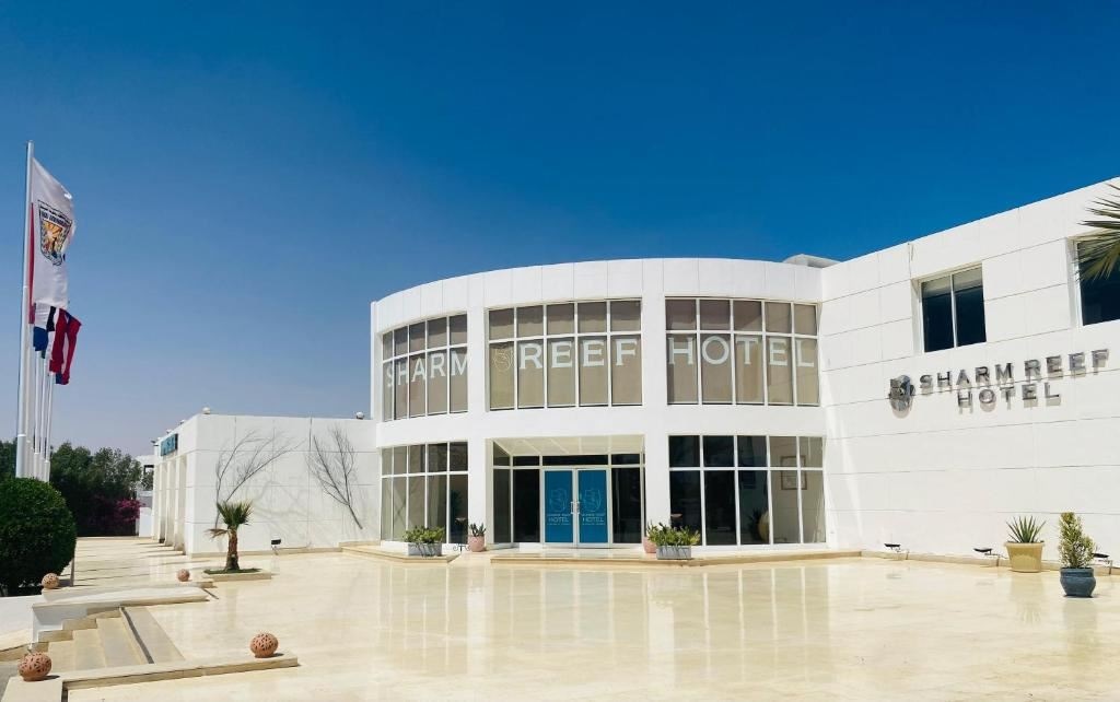 general-main-building