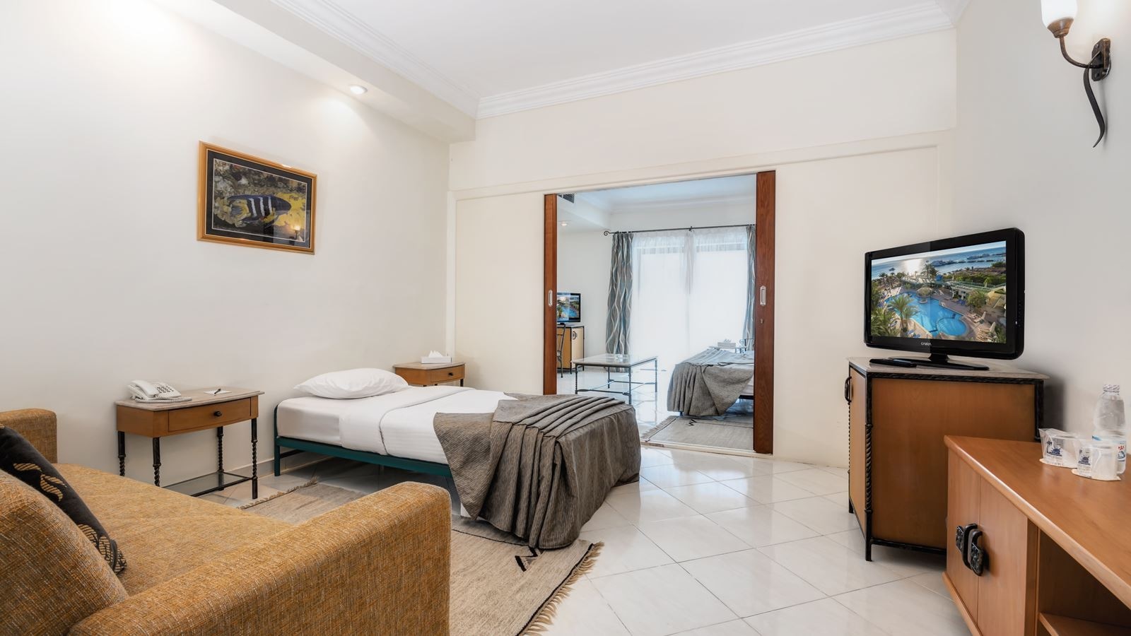 rooms-family-room