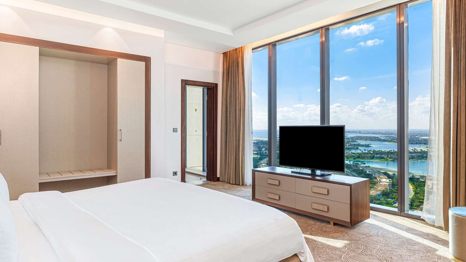 rooms-premium-room-panoramic-view