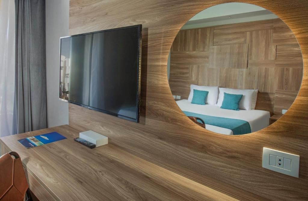 rooms-family-3-bedrooms