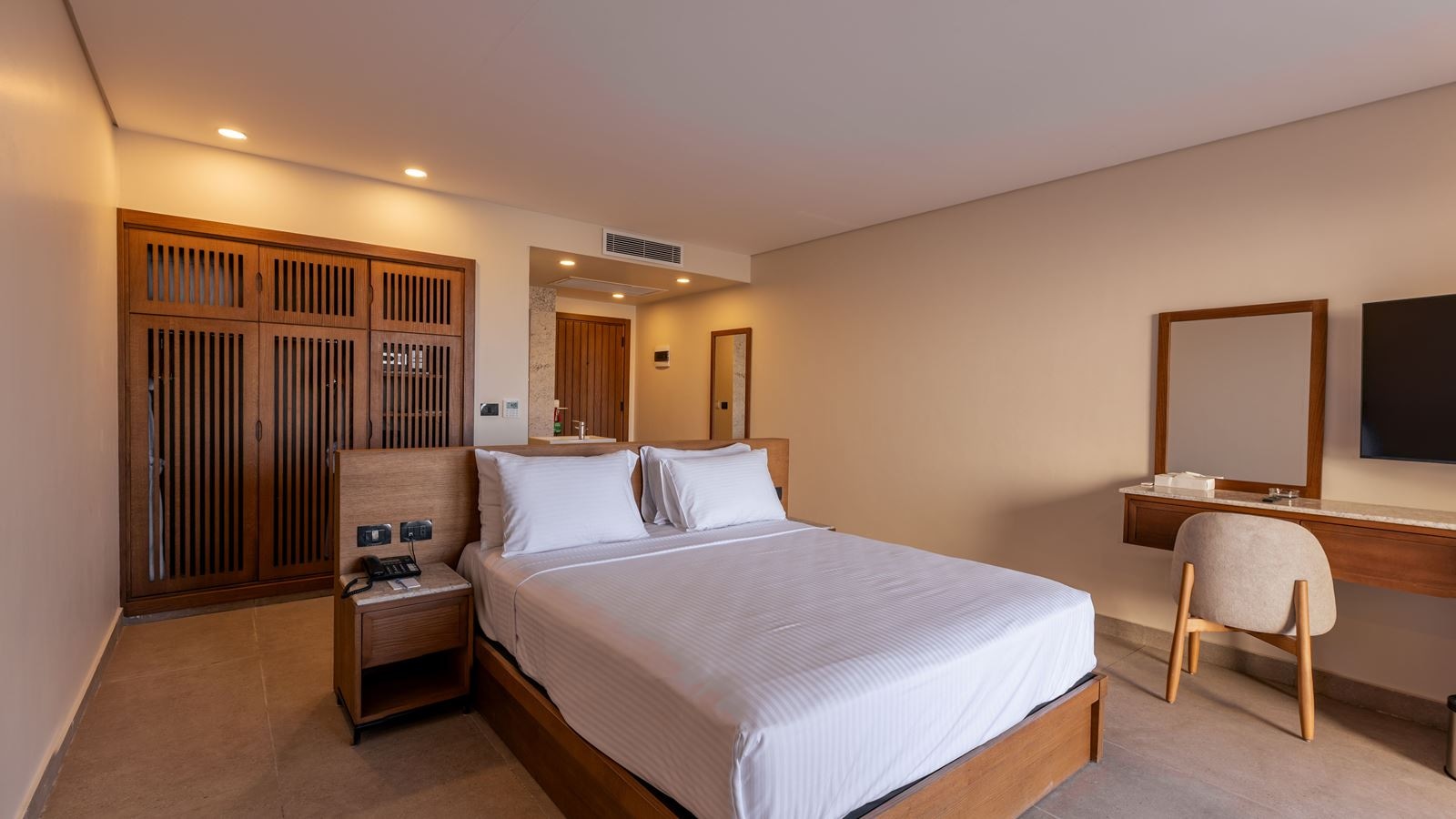 rooms-deluxe-swim-up