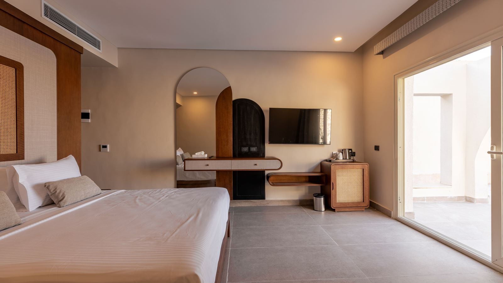 rooms-bungalow-deluxe-swim-up