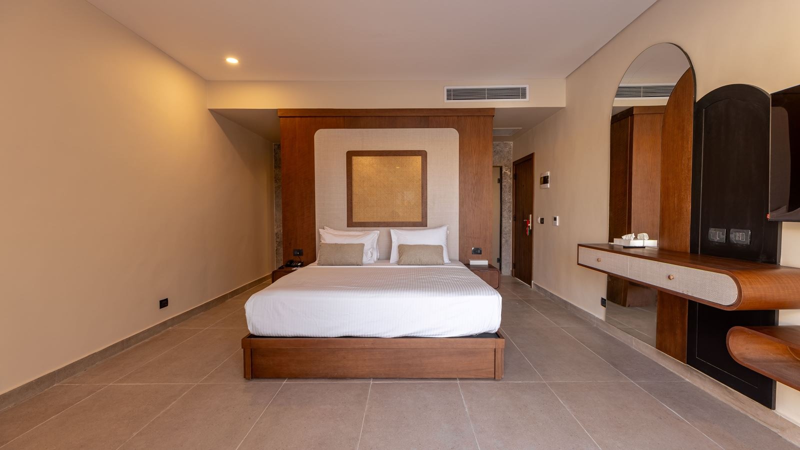 rooms-bungalow-deluxe-swim-up