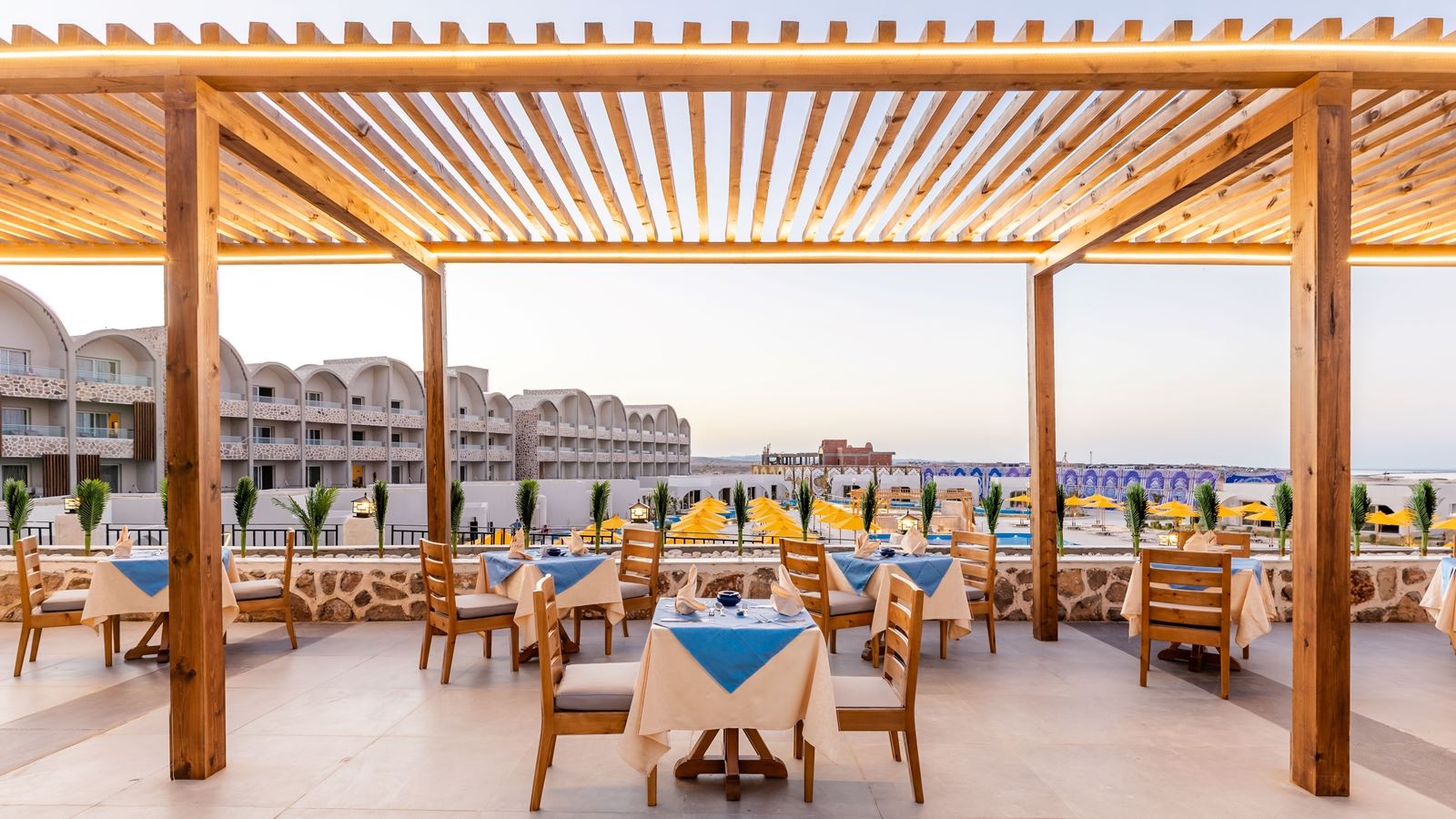 restaurants-alma-main-restaurant