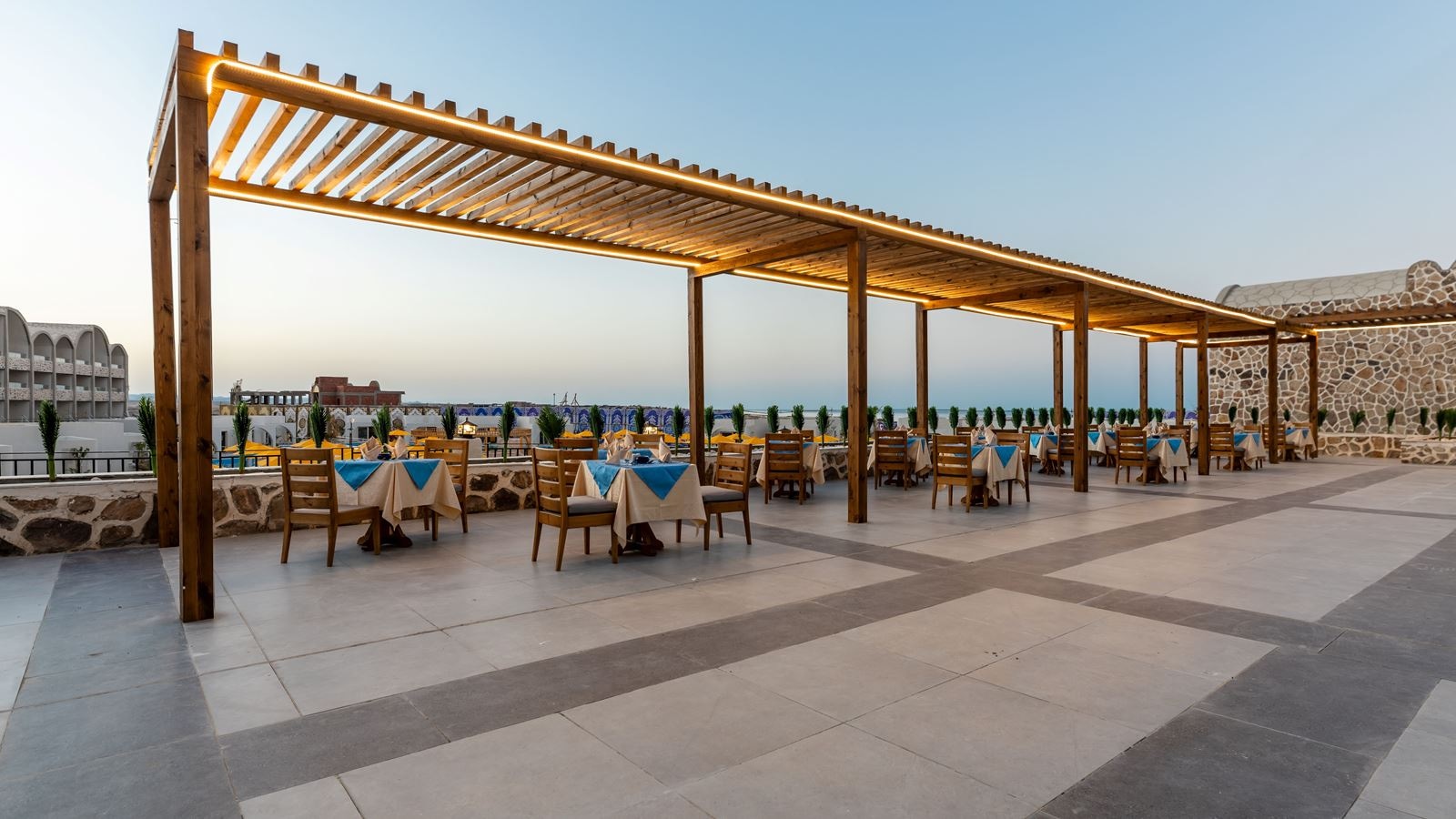 bars-roots-lobby-bar