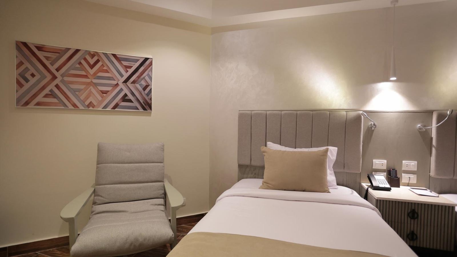 rooms-standard-room-garden-view