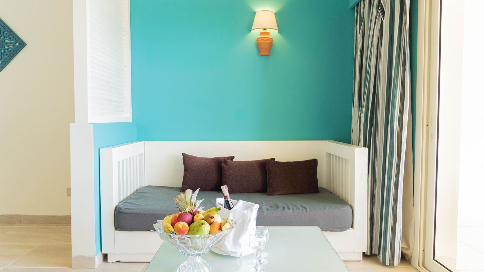 rooms-deluxe-room