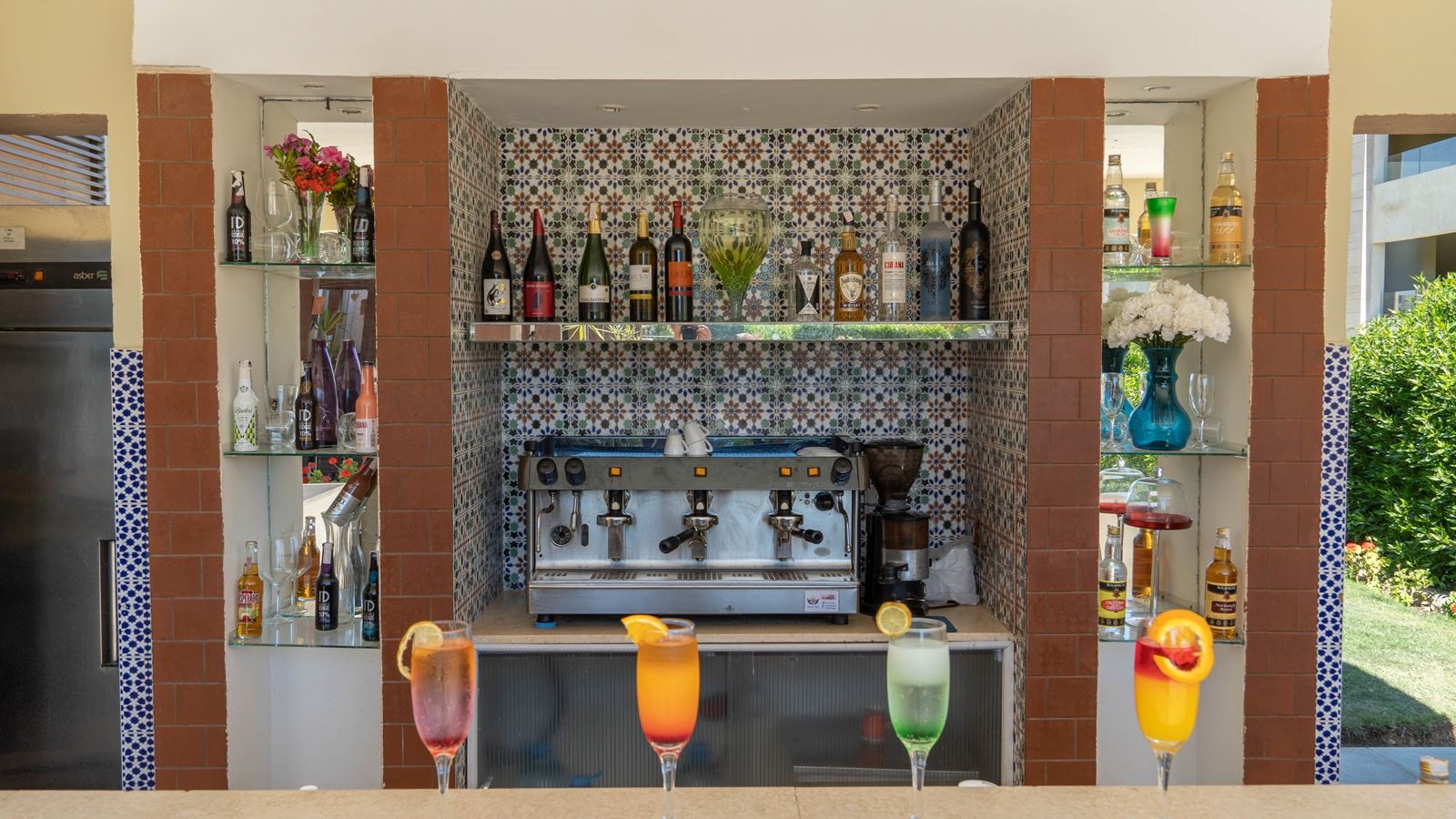 bars-terrace-bar