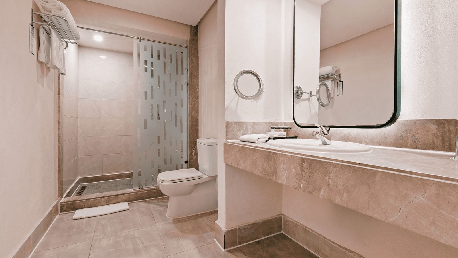 rooms-superior-swim-up-sea-view