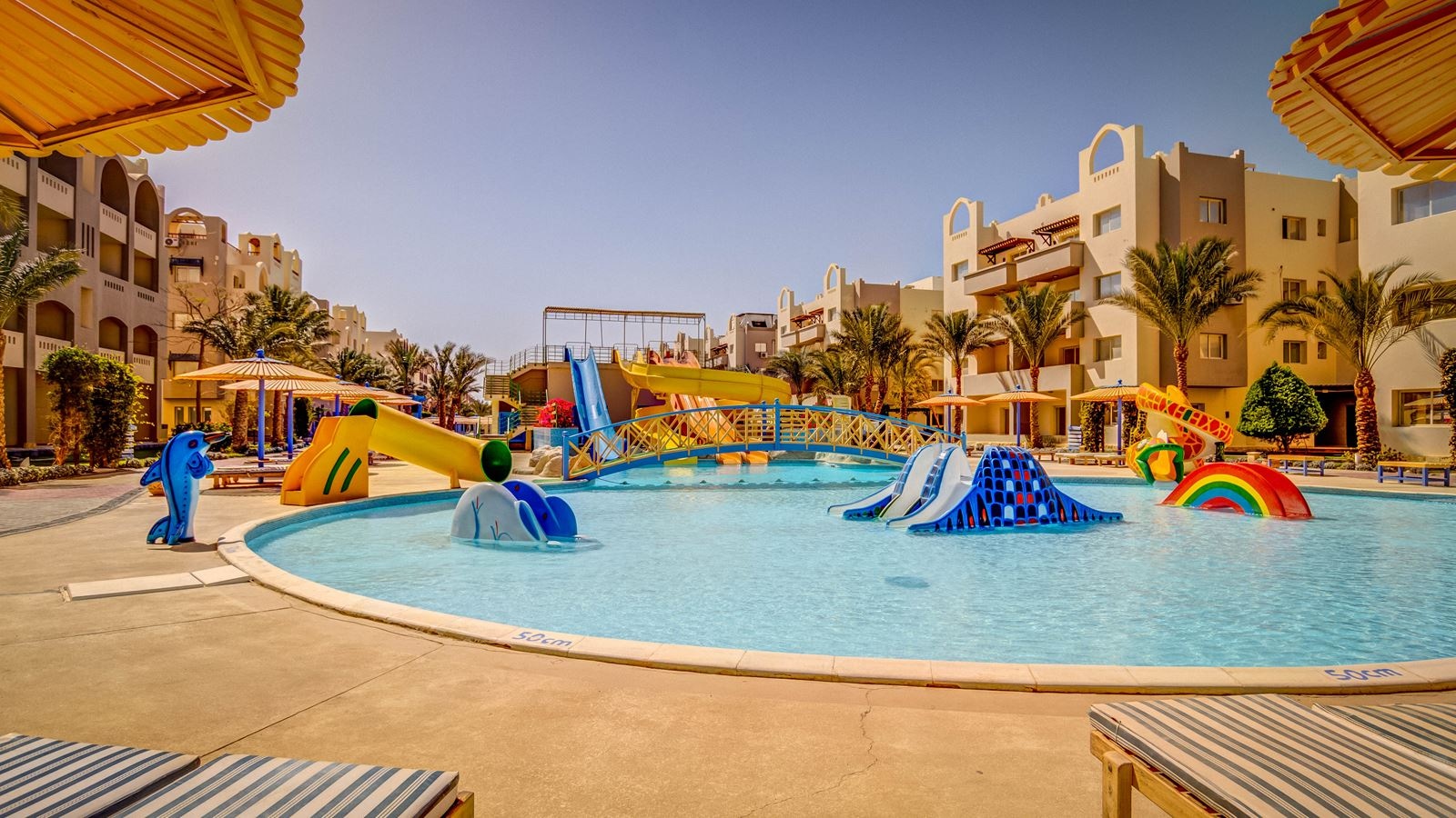 pools-outdoor-childrens-pool