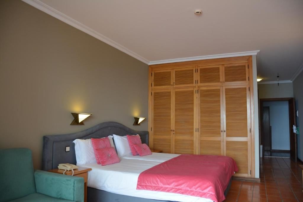 rooms-tv--studio-sea-view