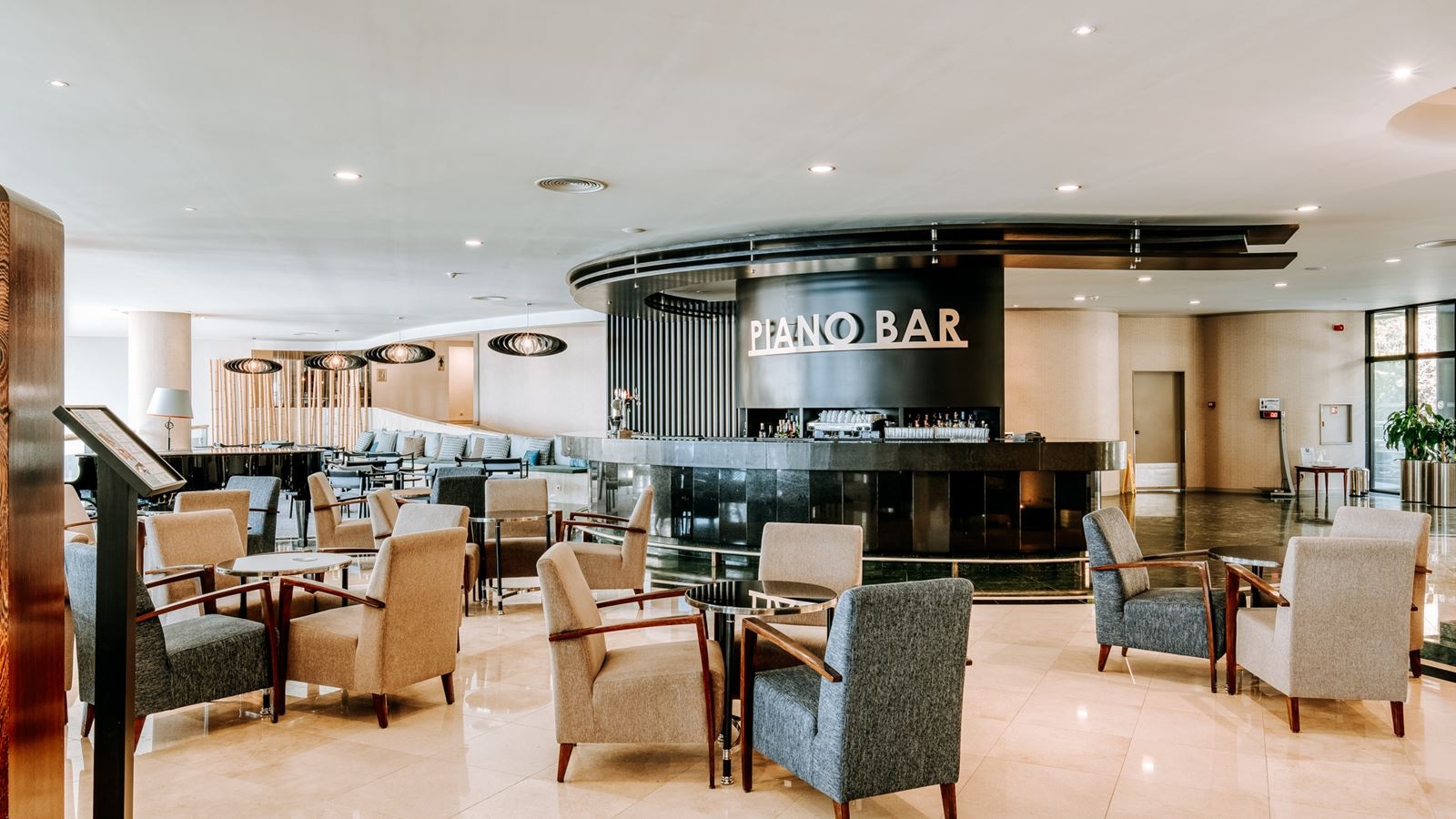 bars-piano-bar