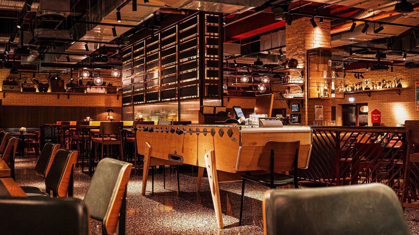 restaurants-restaurants