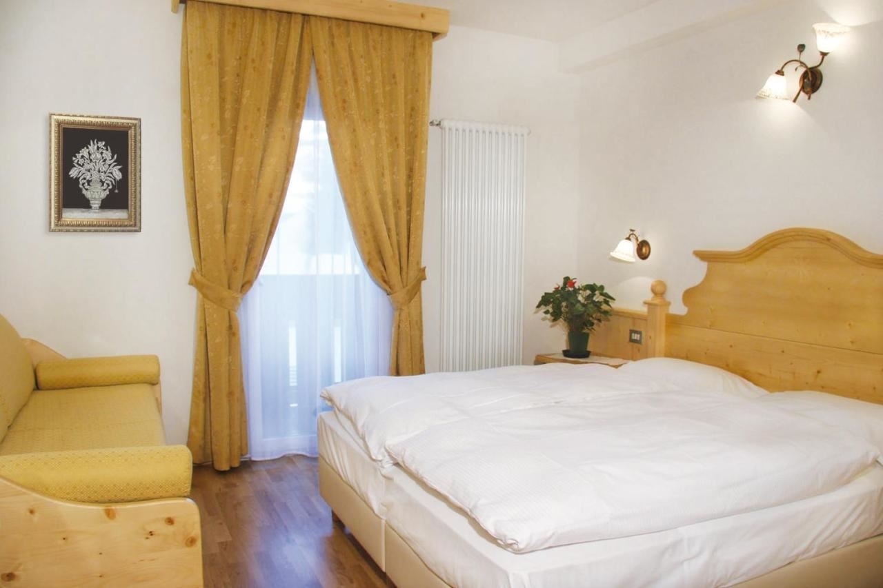 rooms-single-room
